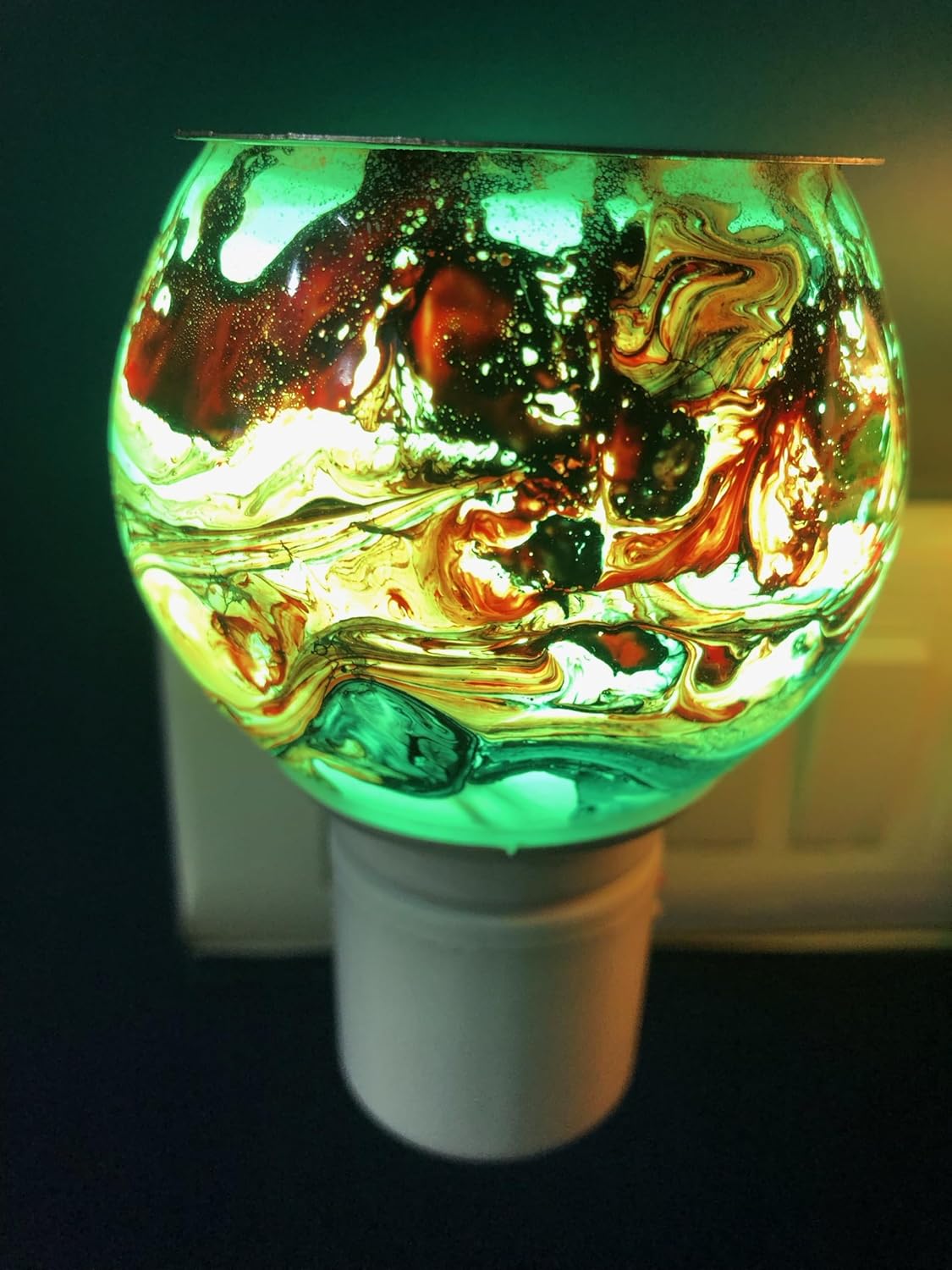 Zillion Global Electric 3D Glass Kapoor Dani: Multi-Color Changing Ambient Light & Bakhoor Diffuser Night Lamp